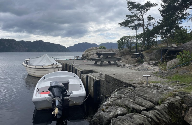 Bucht vor dem Haus mit Inklusivboot Pioneer15